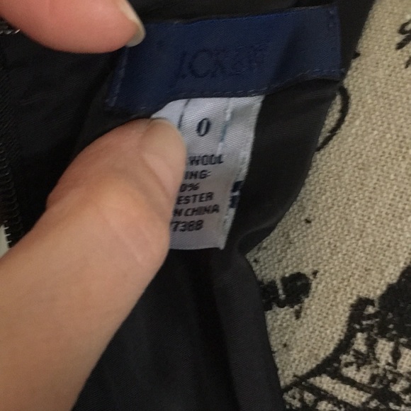 3/15$👛J. Crew black wool dress LIKE NEW - Picture 3 of 3